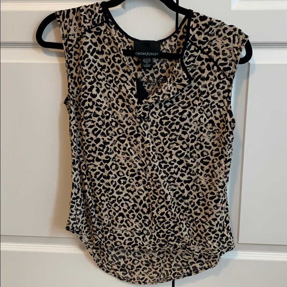 Cheetah top